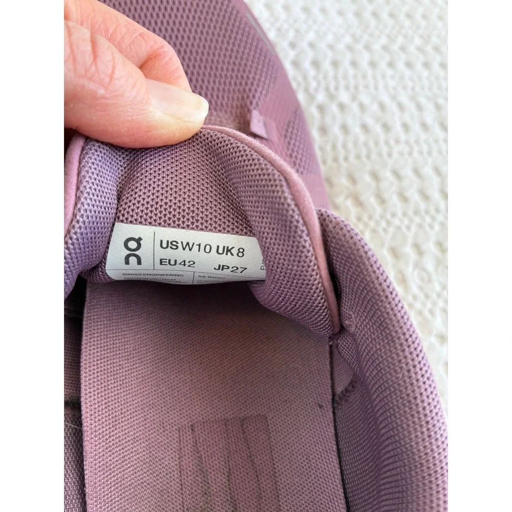 On Running Women's Cloud 5 Sneakers Fig/Quartz US 10 EU 42 Walking Active - Picture 3 of 16